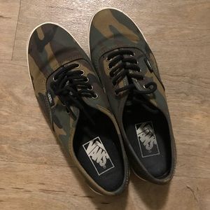 vans low pro camo vans low pro camo